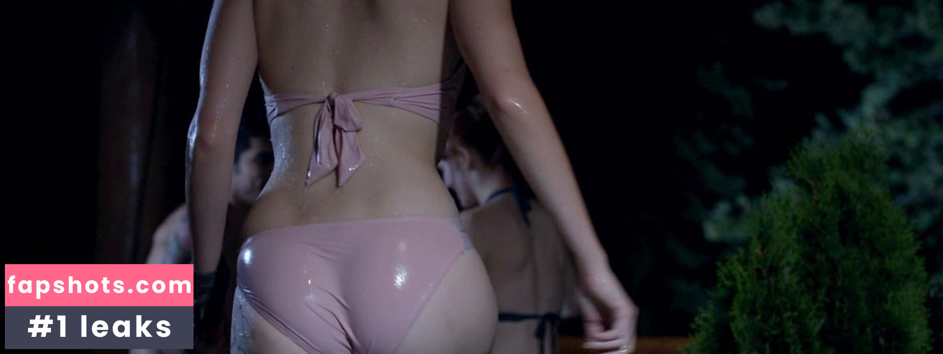 Laura Bilgeri gallery photo #10