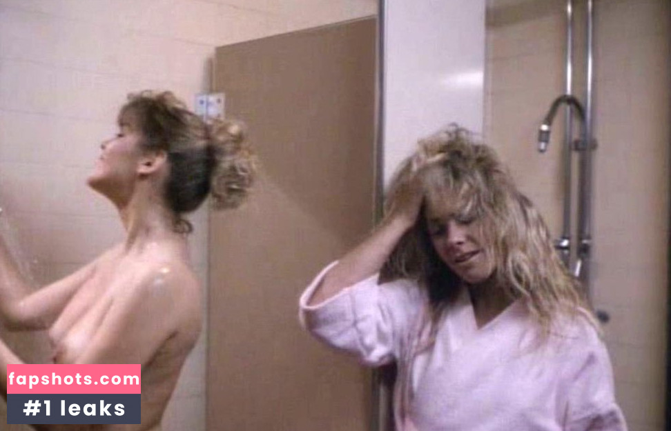 Laura Burkett Nude Leaks OnlyFans Photos #7 - LeakJerk