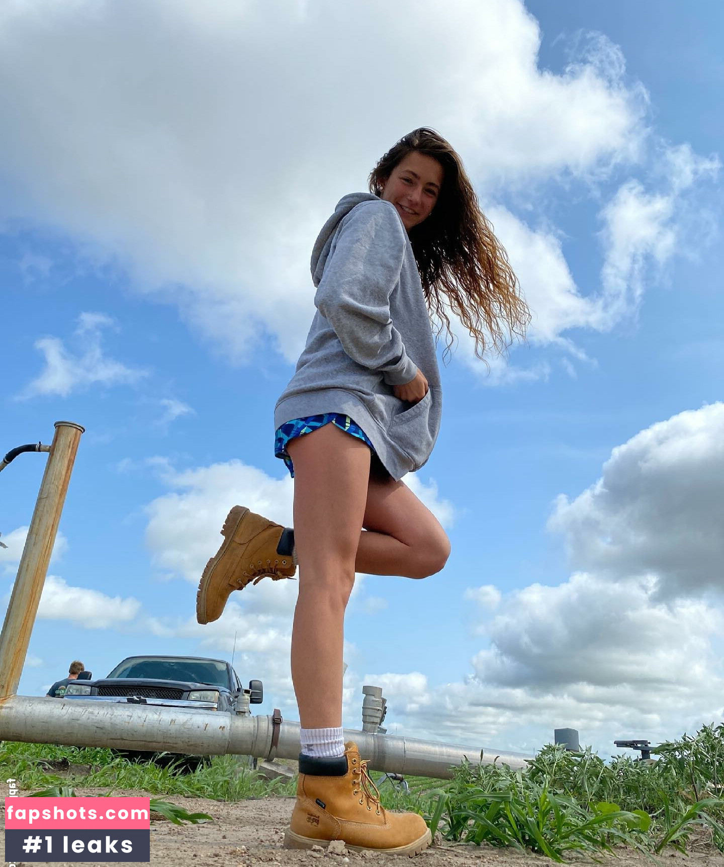 Laura Carlson Wilson gallery photo #11