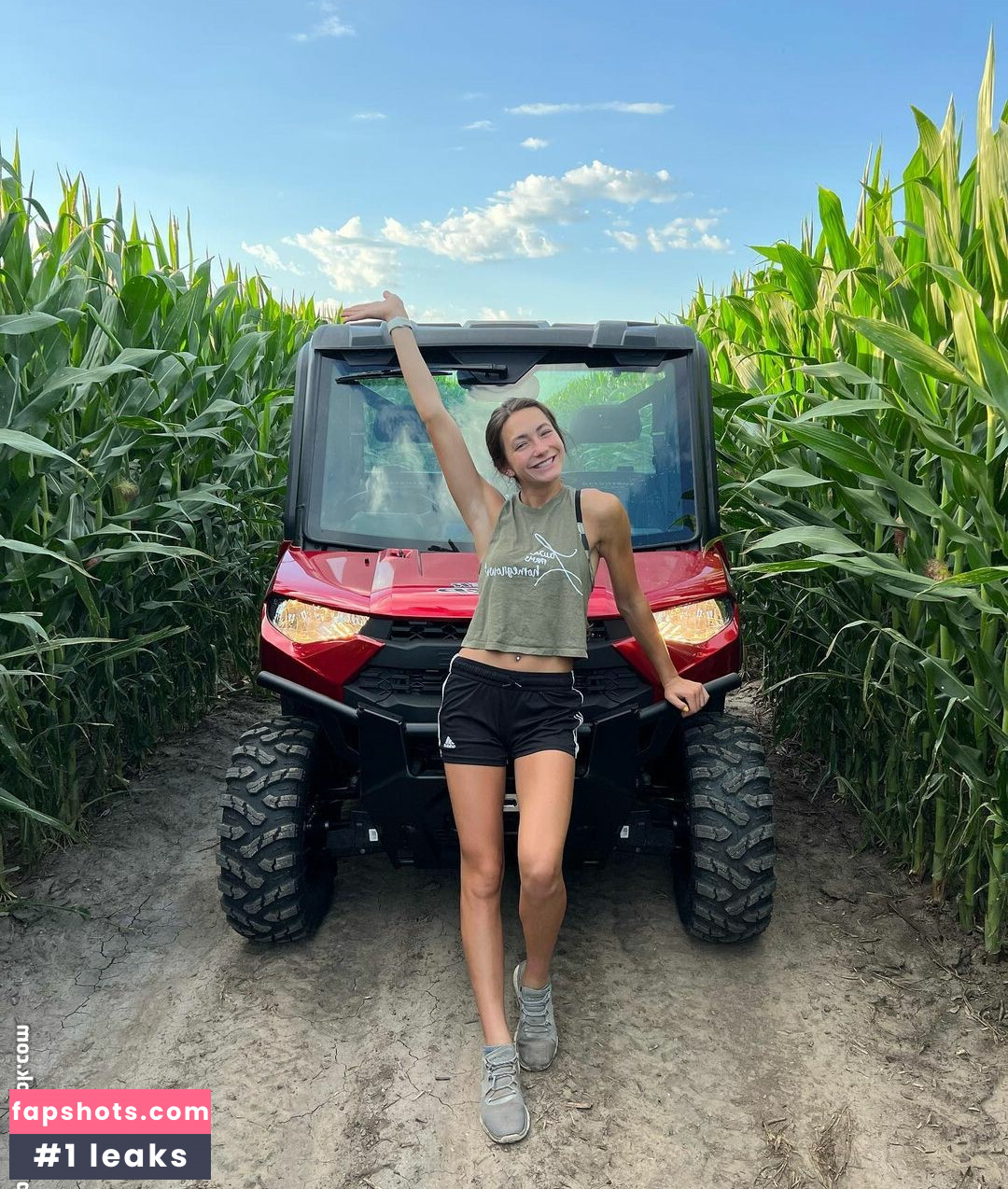 Laura Carlson Wilson gallery photo #16