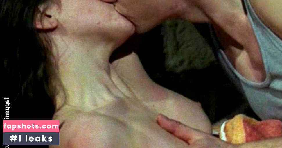 Laura-Charlotte Syniawa gallery photo #4