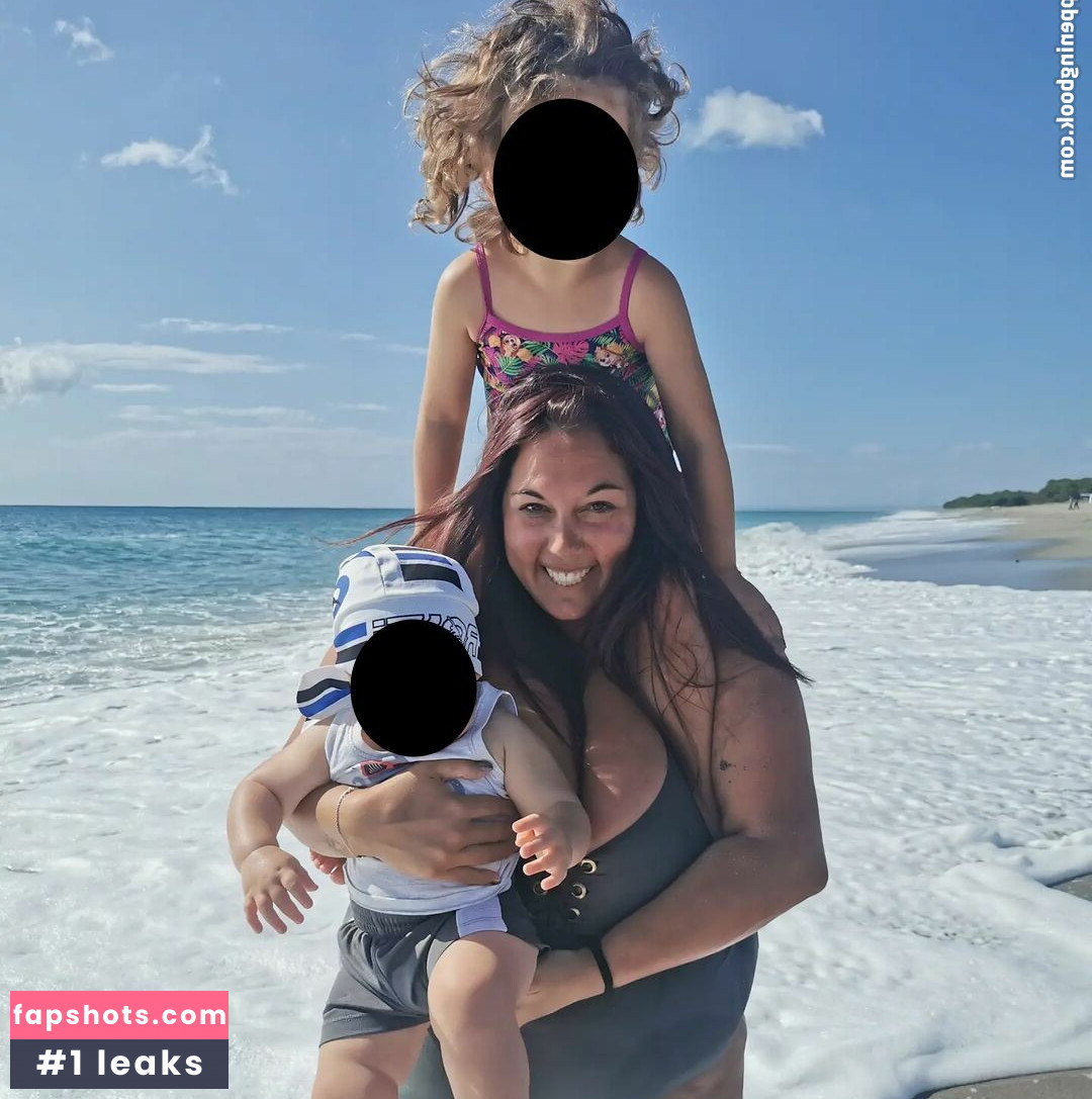 Laura Chiaramonte gallery photo #81