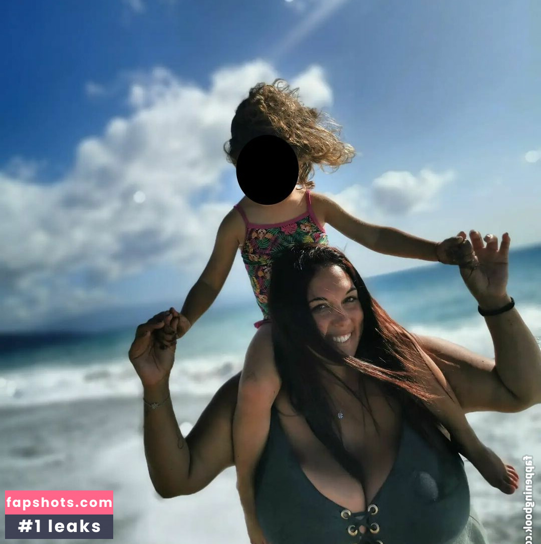 Laura Chiaramonte gallery photo #94