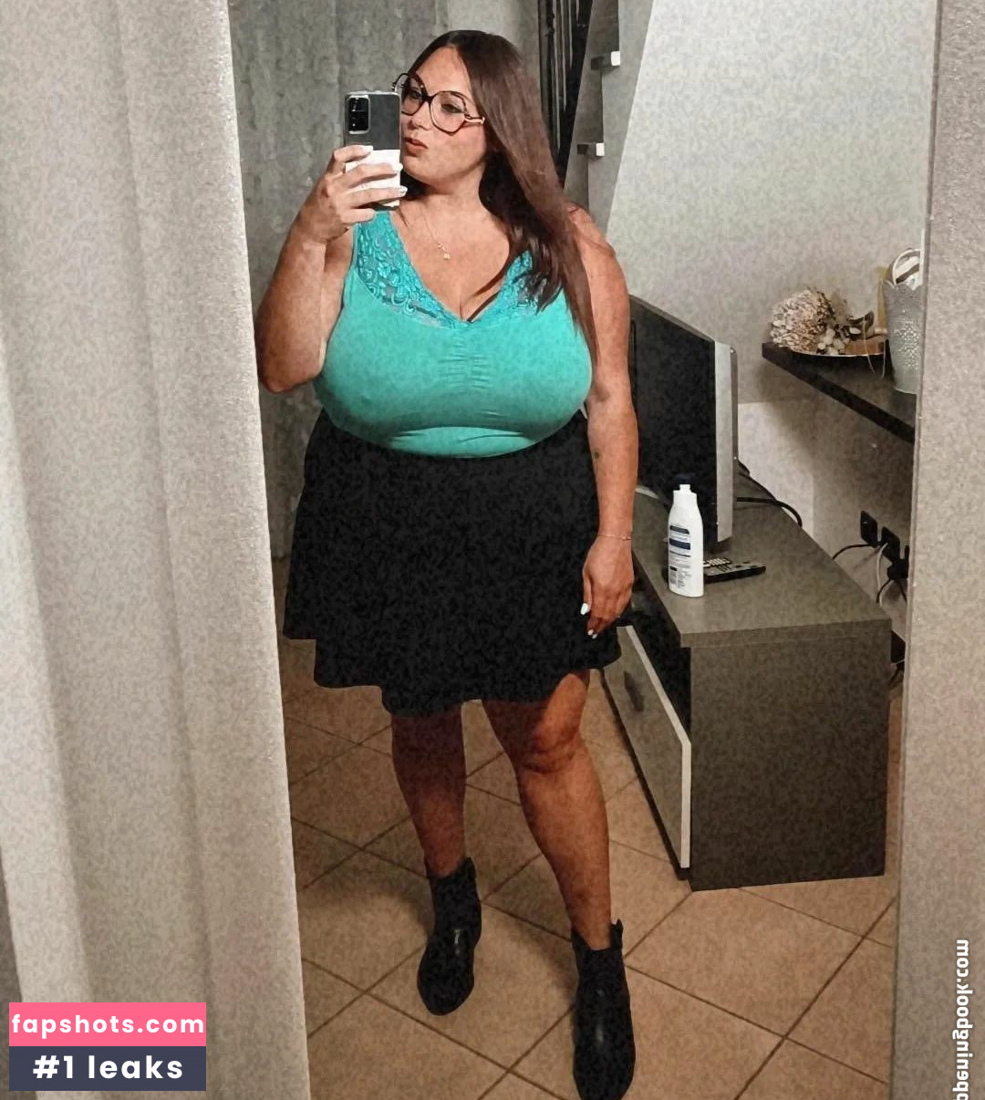 Laura Chiaramonte gallery photo #98