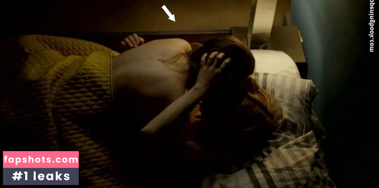 Laura De Boer gallery photo #8