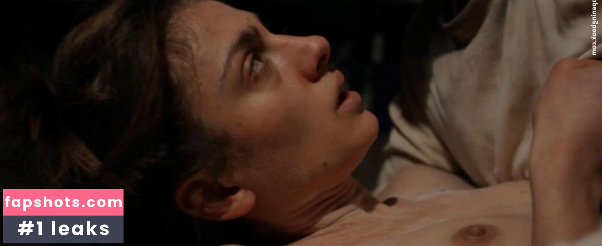 Laura De Boer gallery photo #10