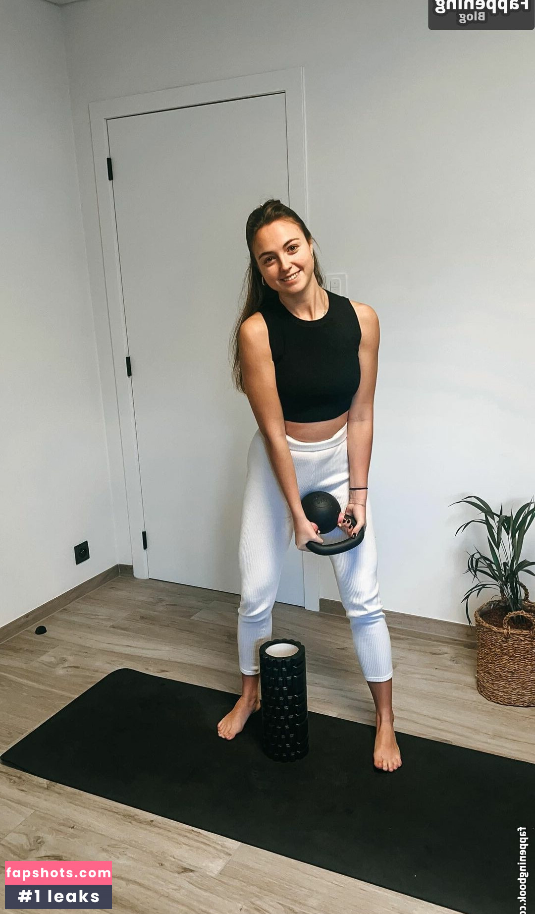 laura denys Nahé úniky fotek pouze od fanoušků #7 - Fapshots