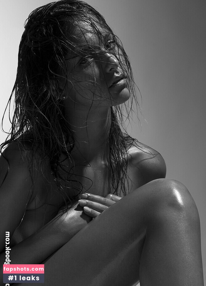 Laura Franziska Blank Nude Leaks OnlyFans Photos #5 - LeakJerk