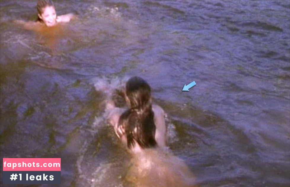 Laura Fraser gallery photo #24