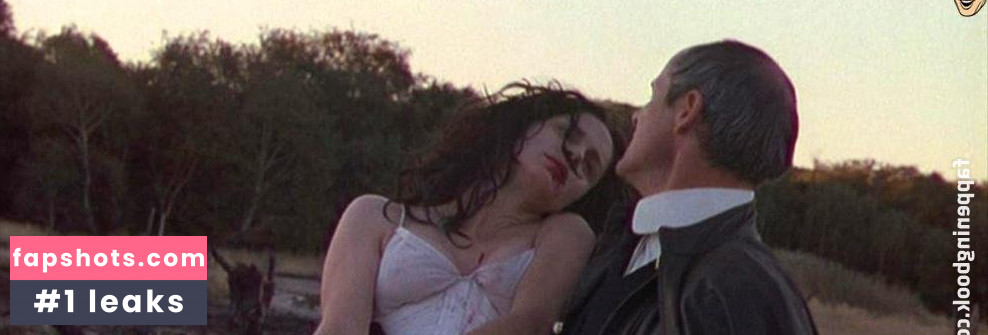 Laura Fraser gallery photo #7