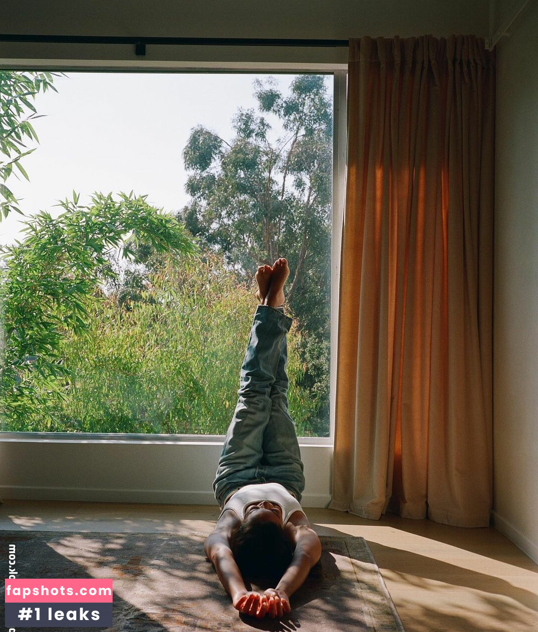 Laura Harrier gallery photo #72