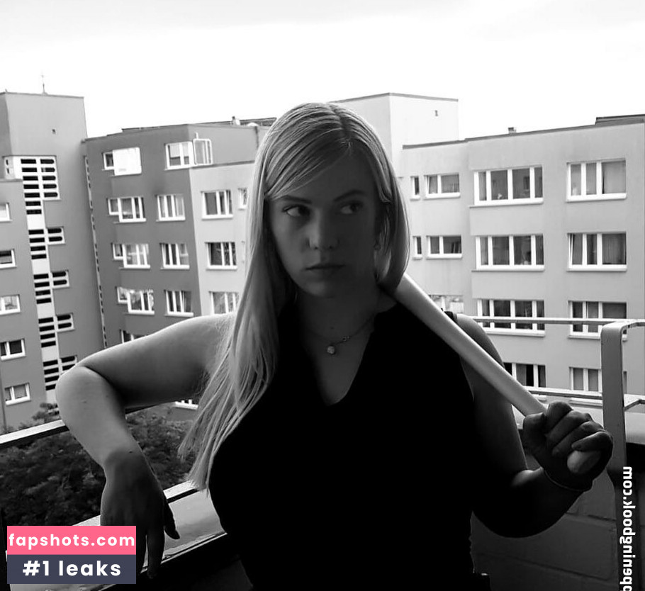 Laura Katz gallery photo #2