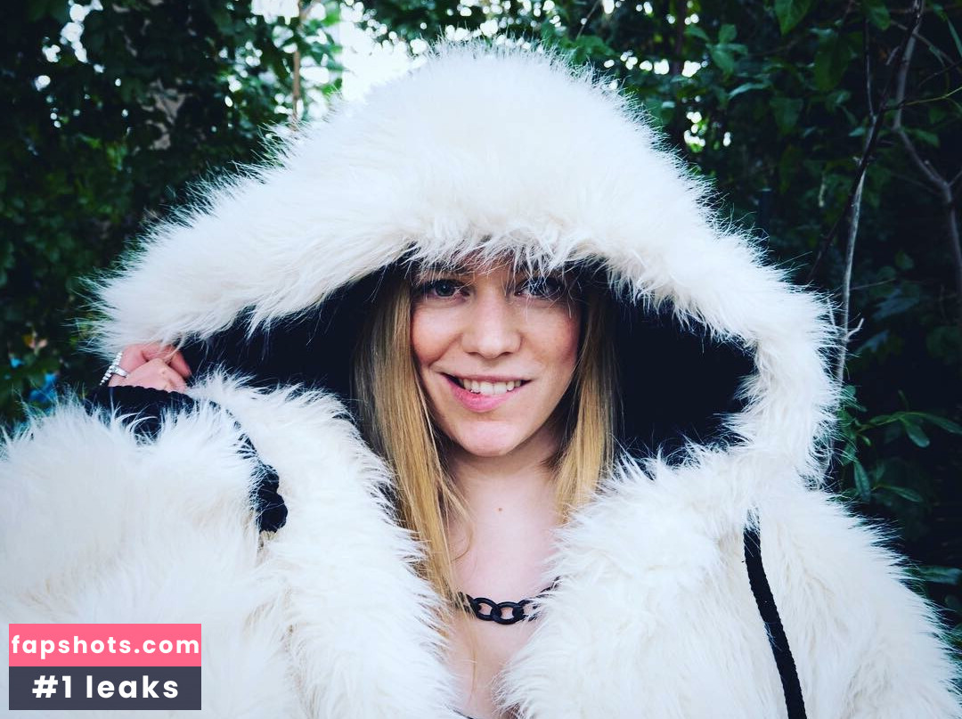 Laura Katz gallery photo #18