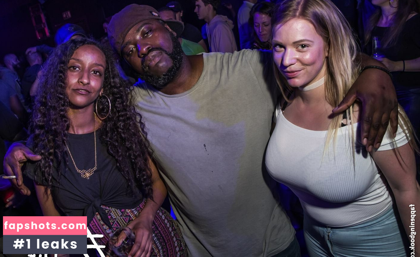 Laura Katz gallery photo #21