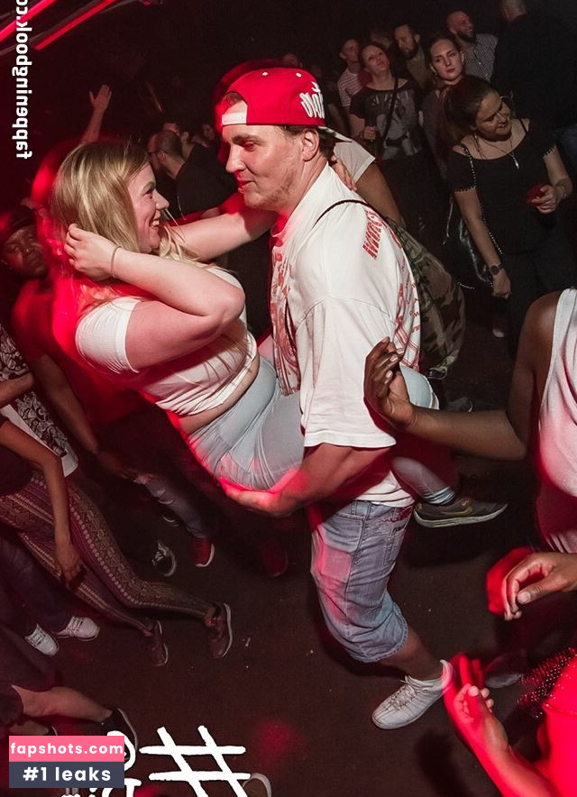 Laura Katz gallery photo #10