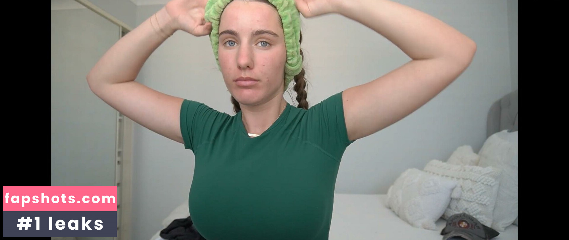 LAURA @lauramjj gallery photo #19