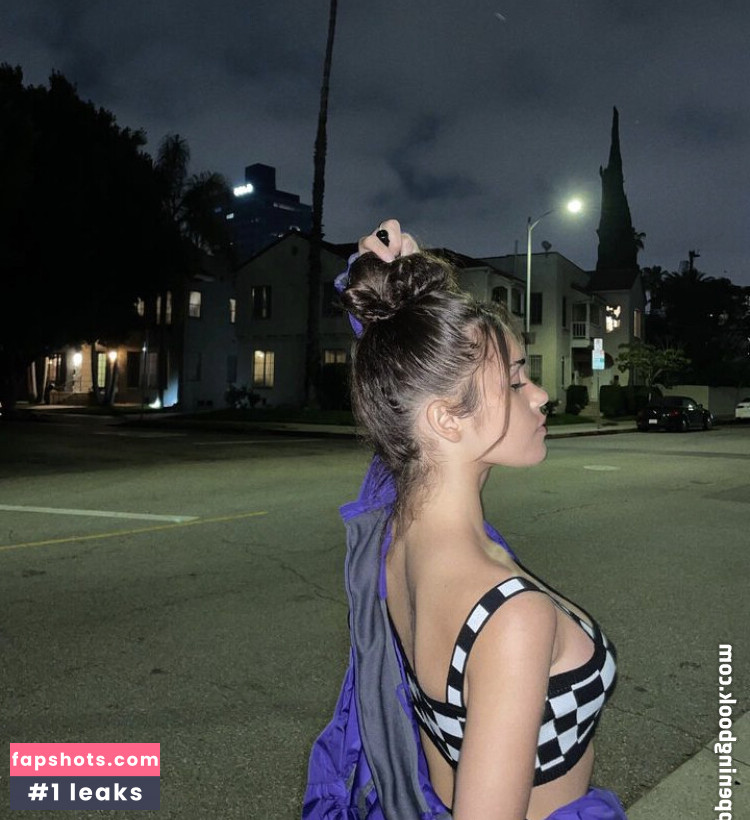 Laura Lindstrom gallery photo #27