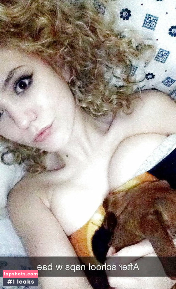 Laura Marie Nude Leaks OnlyFans Photos #19 - LeakJerk