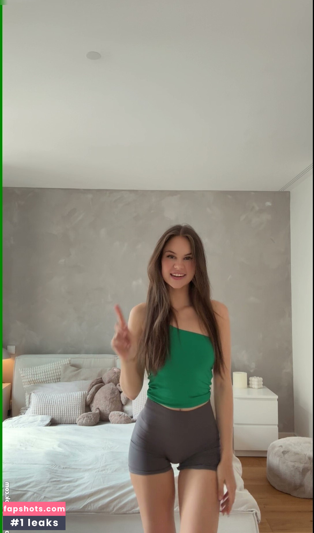 Laura Marie Soons Nude Leaks OnlyFans Photos #34 - LeakJerk