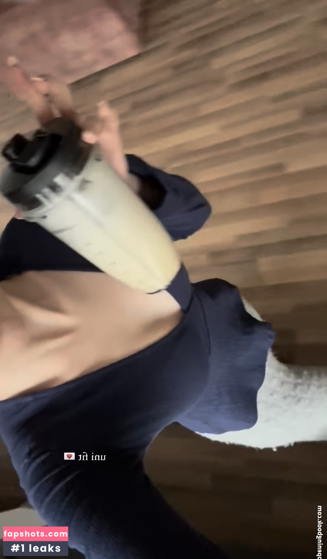 Laura Marie Soons Nude Leaks OnlyFans Photos #8 - LeakJerk