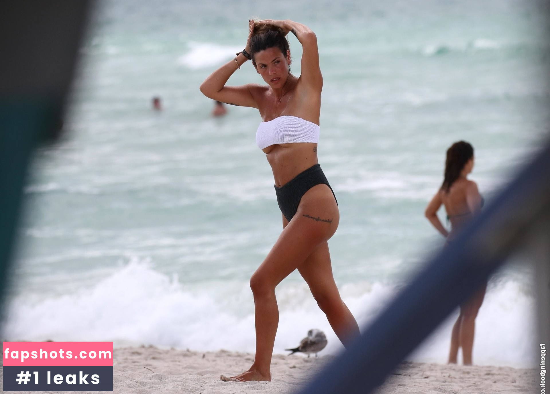 Laura Matamoros gallery photo #13