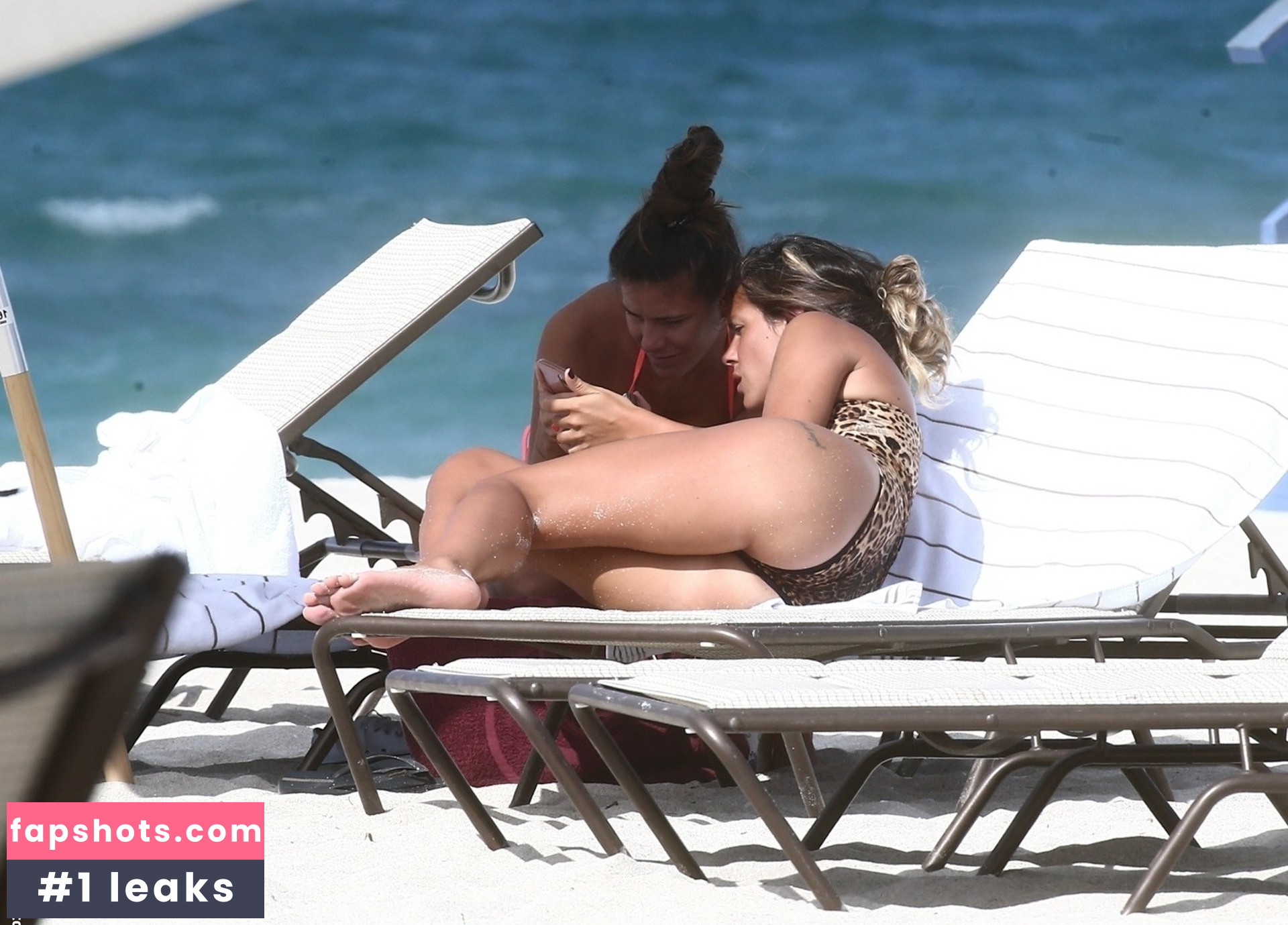 Laura Matamoros gallery photo #46