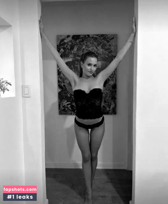 Laura Muller Nahé úniky fotek pouze od fanoušků #452 - Fapshots