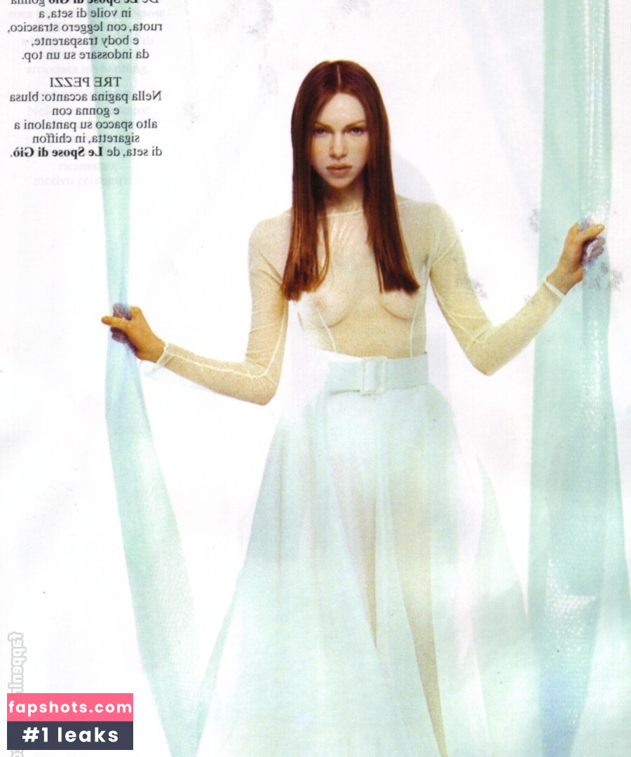 Laura Prepon Nahé úniky fotek pouze od fanoušků #49 - Fapshots