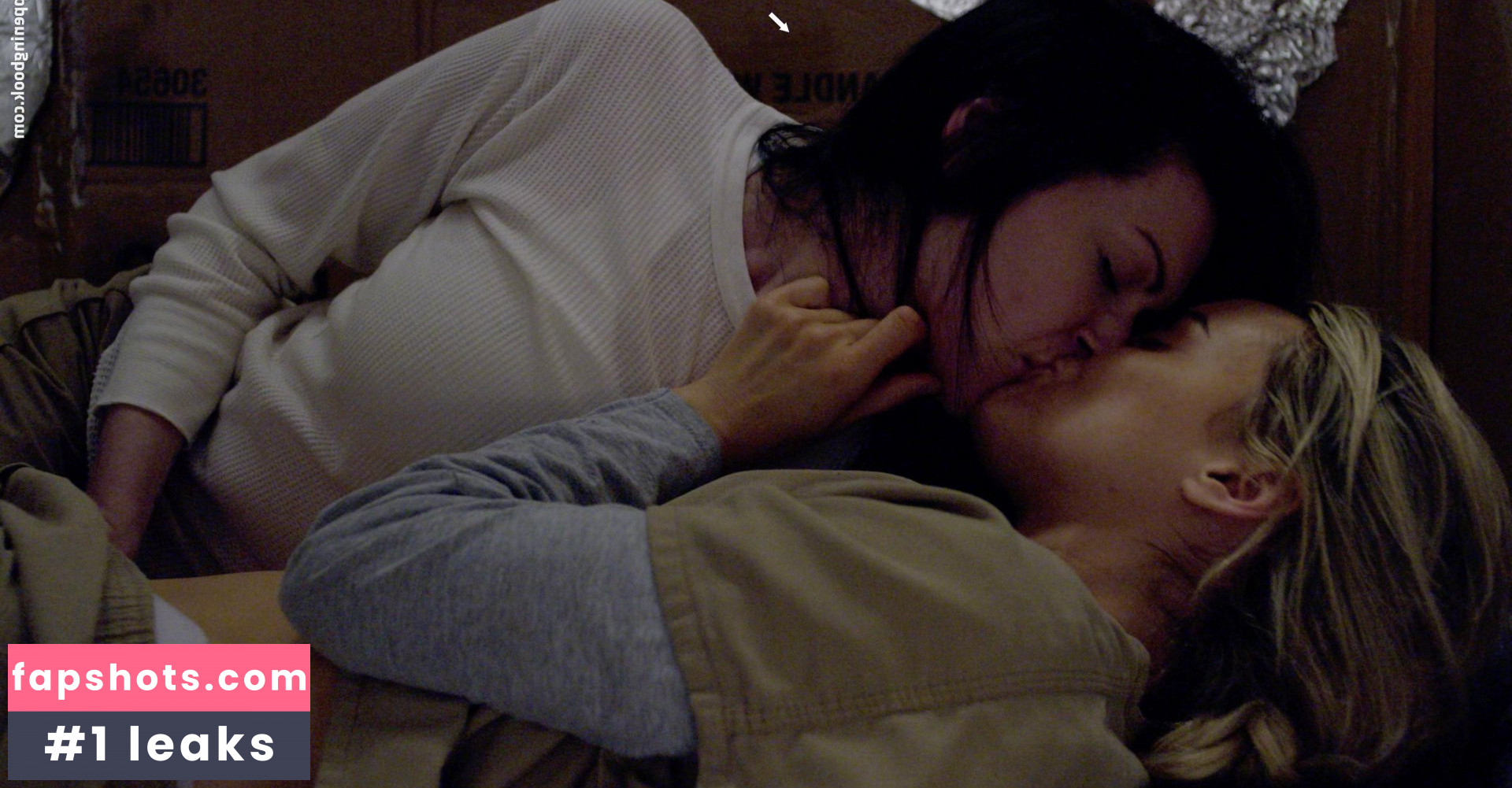 Laura Prepon Nahé úniky fotek pouze od fanoušků #86 - Fapshots