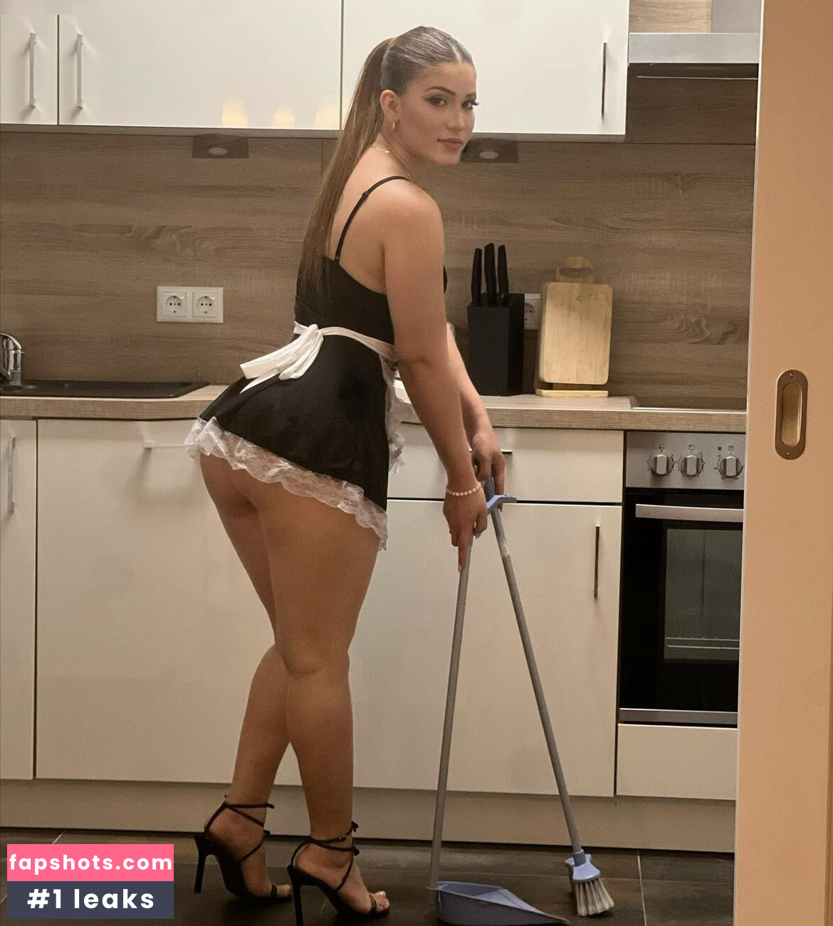 Laura Ramos Nude Leaks OnlyFans Photos #4 - Fapshots