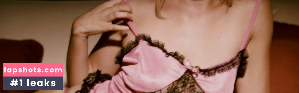 Laura Ramsey Filtración Desnuda OnlyFans Foto #27 - Fapshots