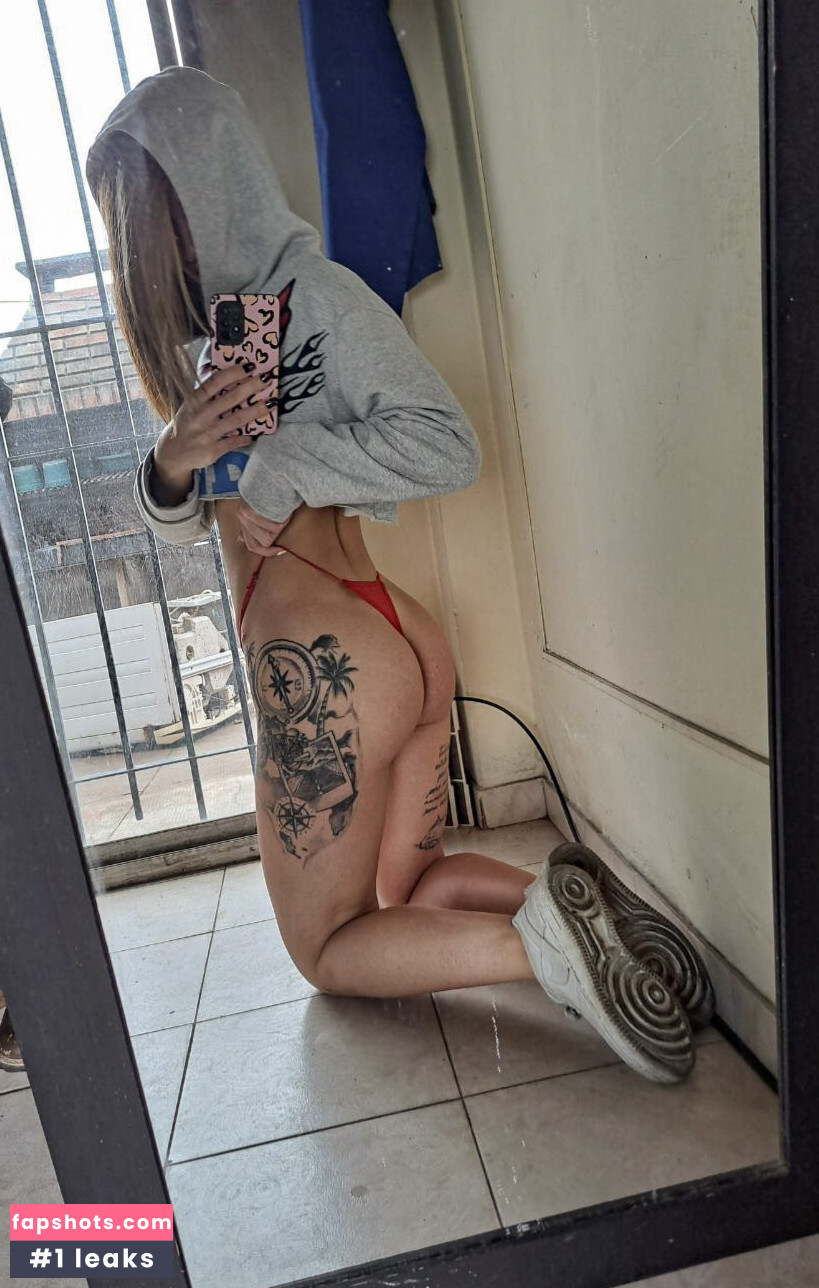 Laura Rebasti gallery photo #9