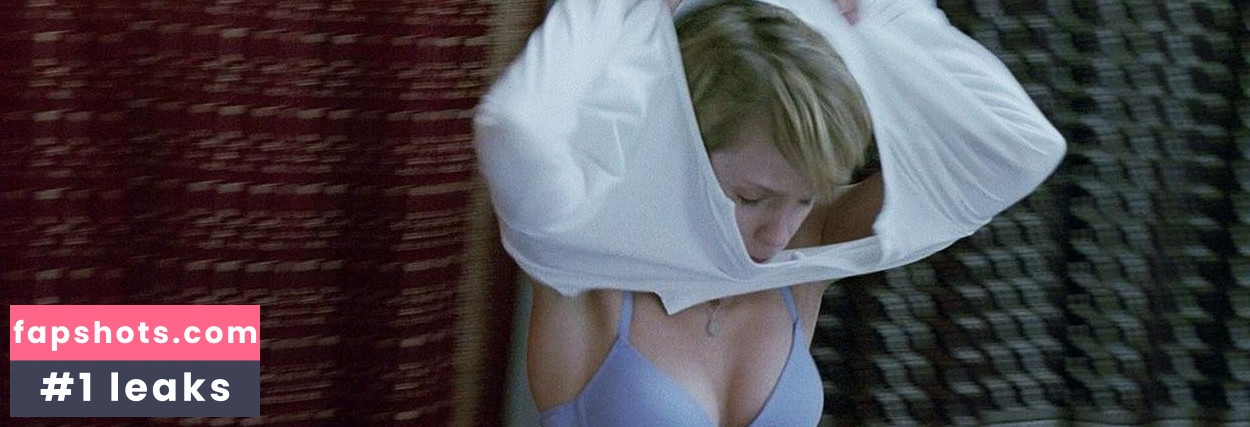 Laura Regan gallery photo #19