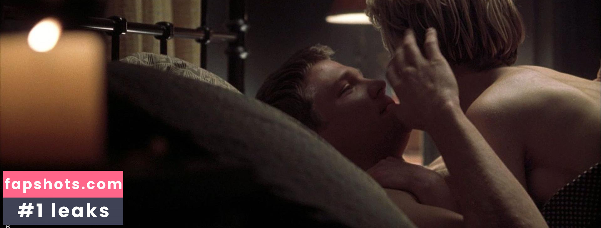 Laura Regan gallery photo #5