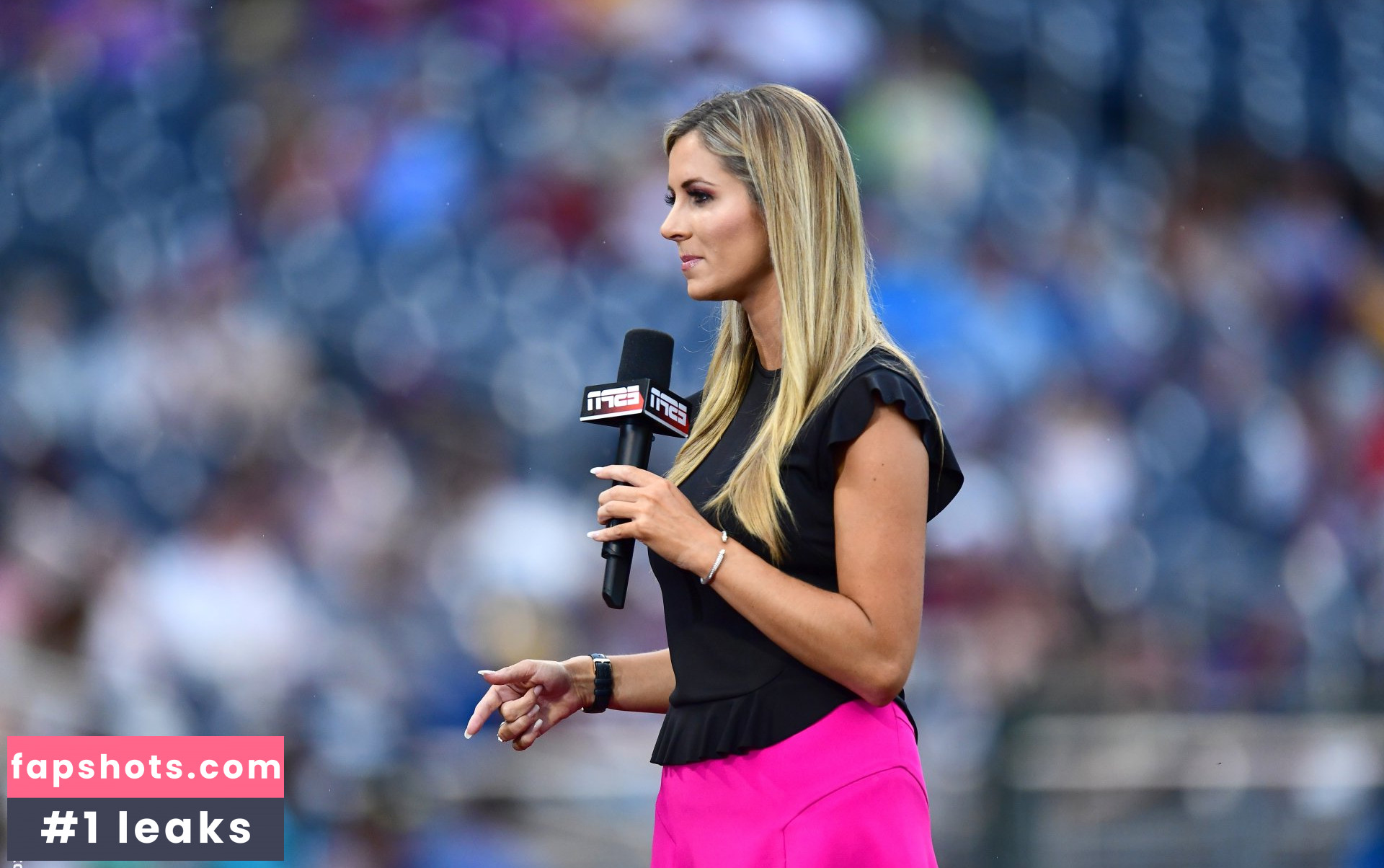 Laura Rutledge gallery photo #71