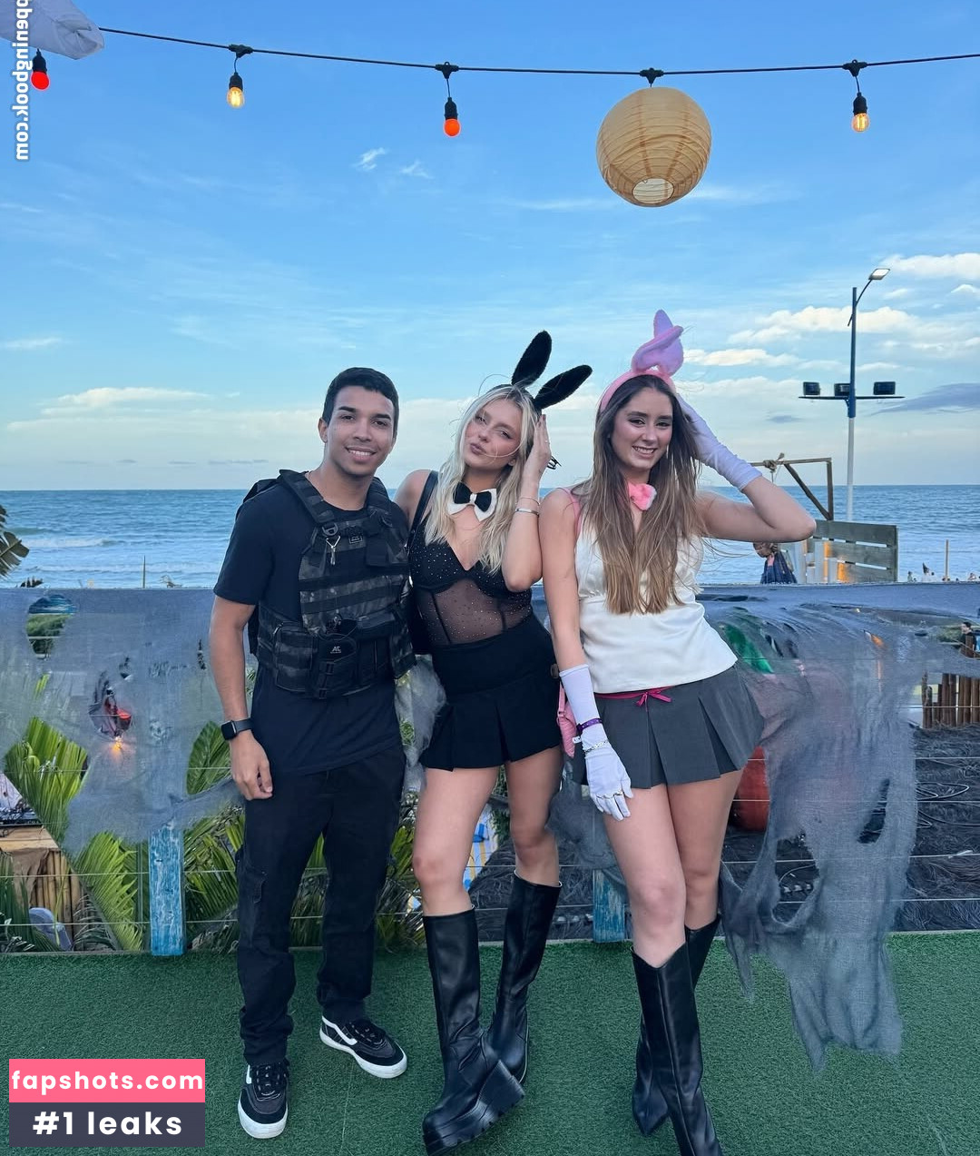 Laura Schadeck gallery photo #5