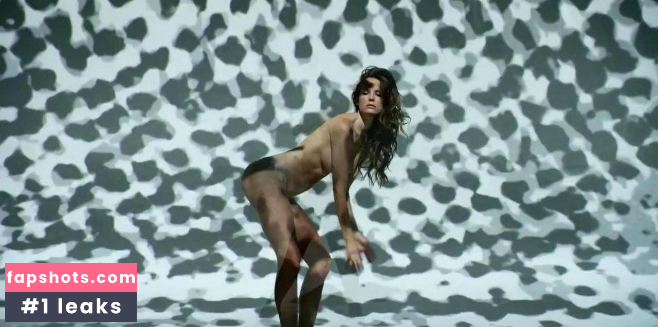 Laura Shields gallery photo #6