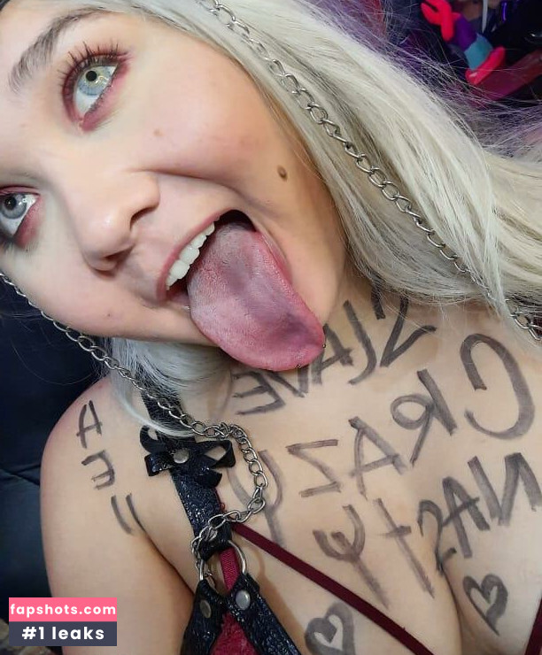 laura_takint gallery photo #11