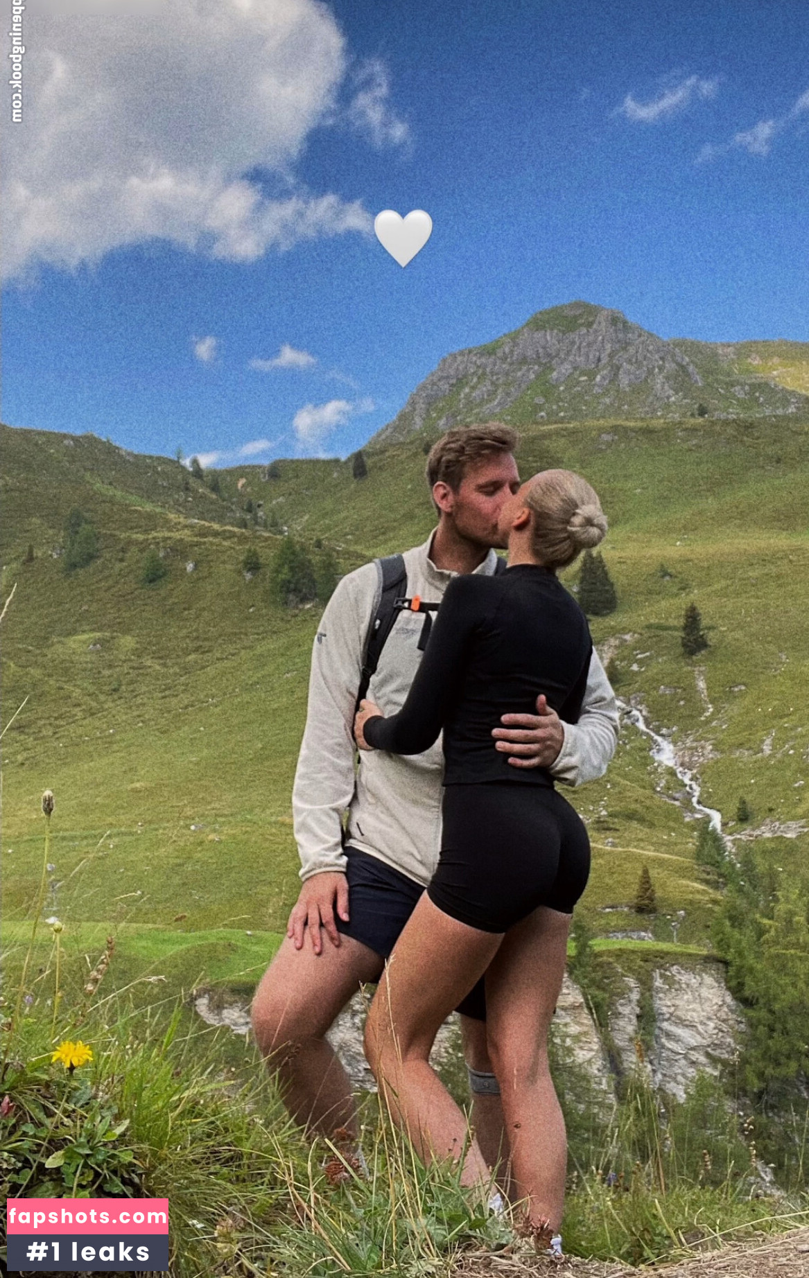 laura.vtsch gallery photo #8