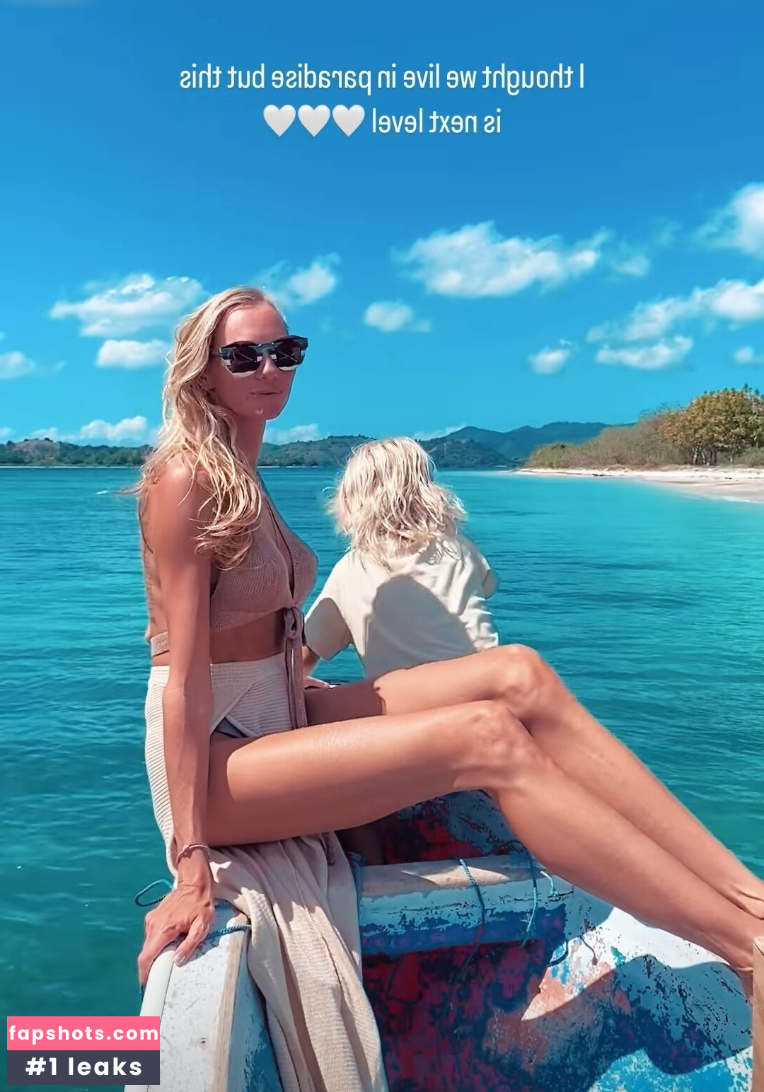 Laura Weyel nude babe gallery