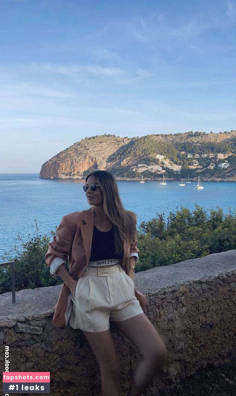 Laura Wontorra Nude Leaks OnlyFans Photos #43 - Fapshots