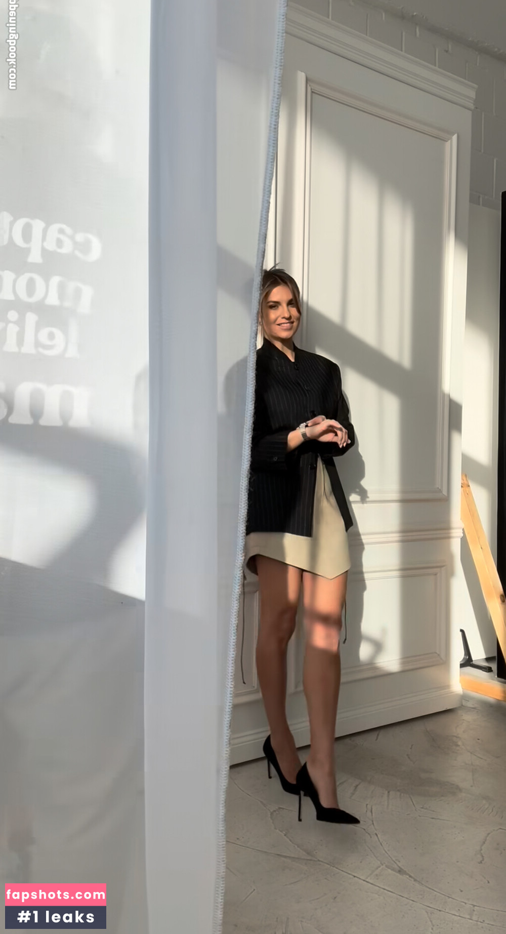 Laura Wontorra Nude Leaks OnlyFans Photos #53 - Fapshots