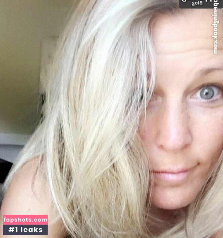 Laura Wright Nude Leaks OnlyFans Photos #3 - LeakJerk