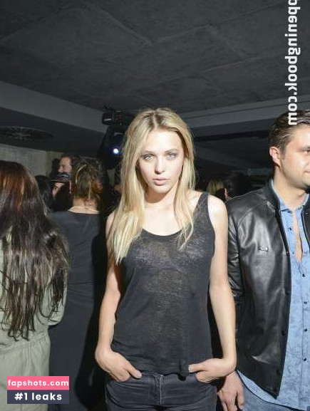 Laura Zurbriggen Nahé úniky fotek pouze od fanoušků #4 - Fapshots