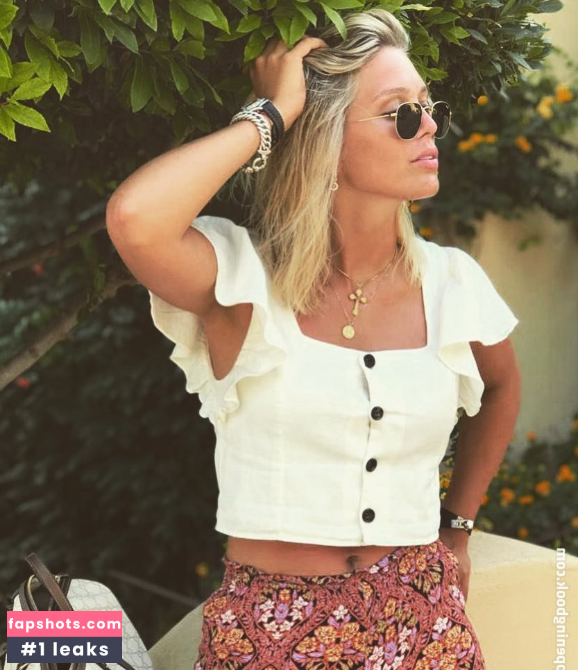 Laura Zurbriggen Nahé úniky fotek pouze od fanoušků #9 - Fapshots