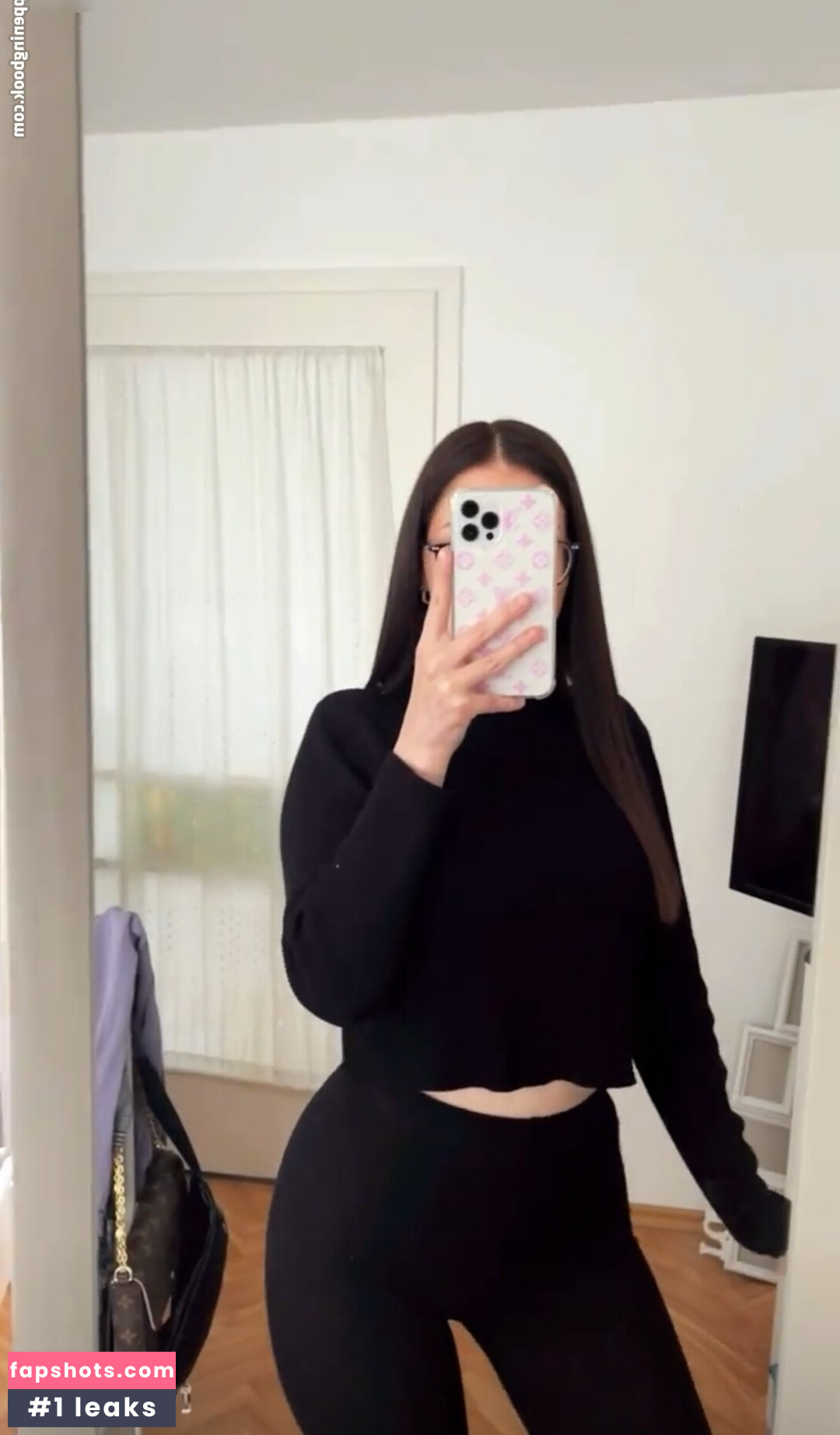 Lauraaasmk Nude Leaks OnlyFans Photos #18 - LeakJerk