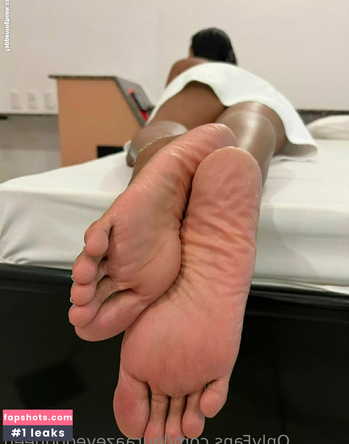 lauraazevedoqueen Nude Leaks OnlyFans Photos #3 - LeakJerk