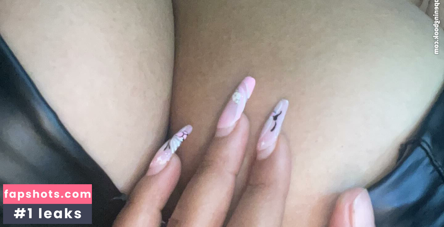 lauradayana2004 Filtración Desnuda OnlyFans Foto #3 - Fapshots