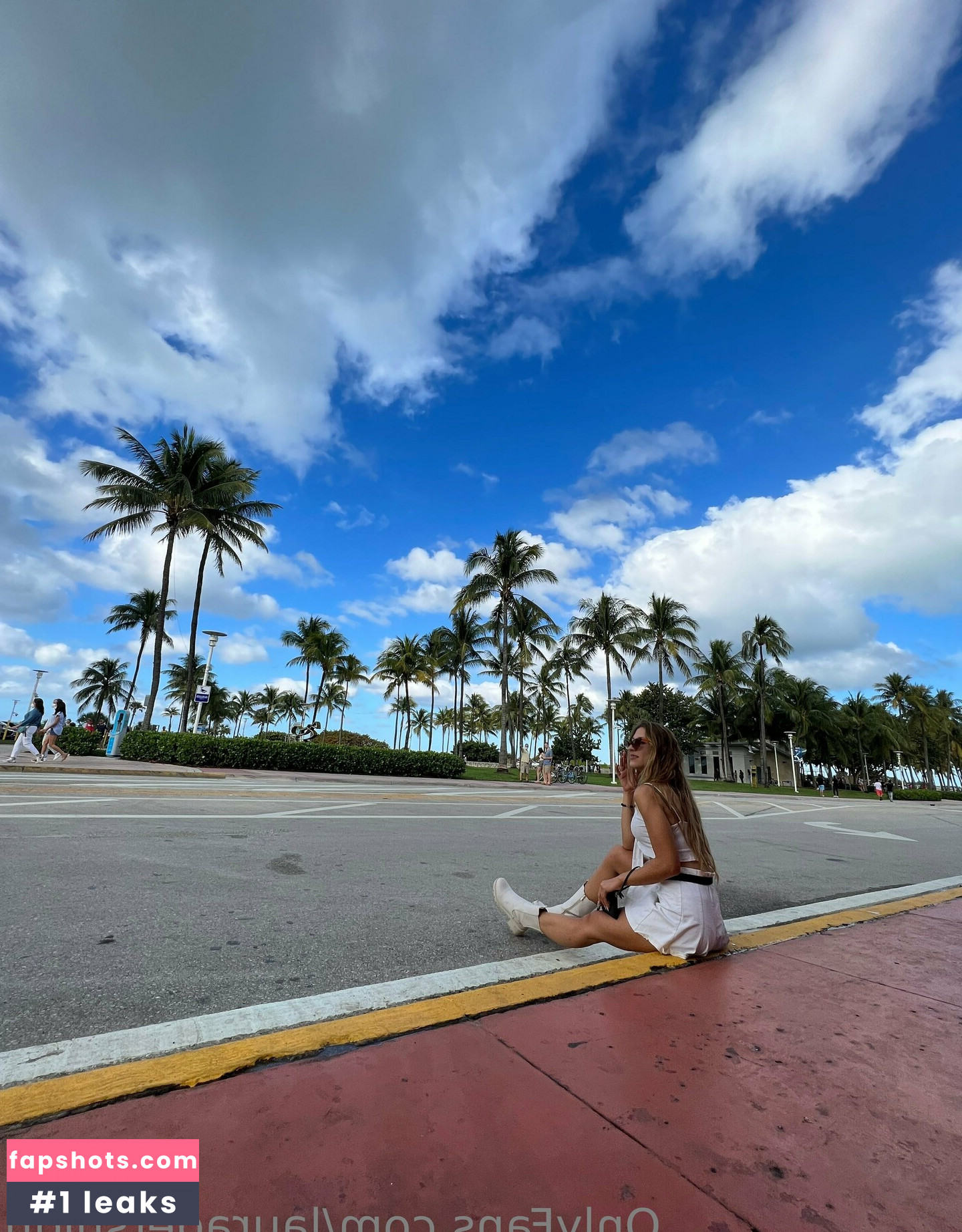 lauragetshigh Nahé úniky fotek pouze od fanoušků #18 - Fapshots