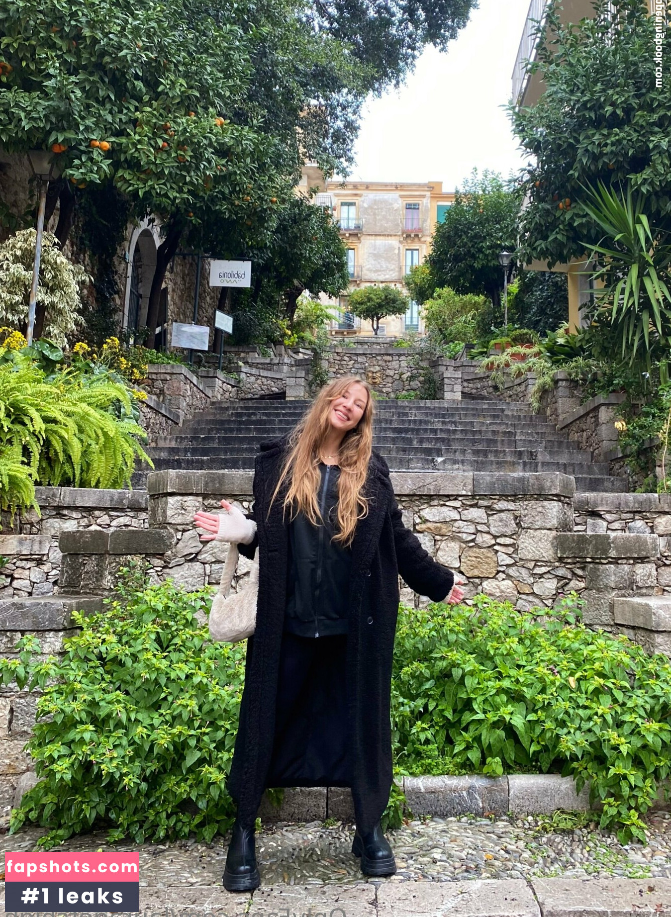 lauragetshigh Nahé úniky fotek pouze od fanoušků #8 - Fapshots